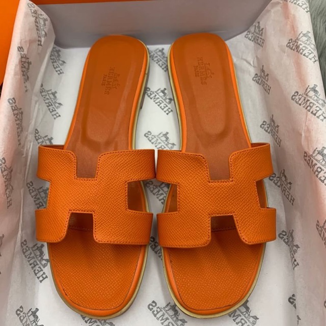 รองเท้าแตะแอเมส-hermes-sandals