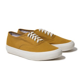 รองเท้าผ้าใบ Atlas รุ่น Logan Canvas Sneakers in Mustard