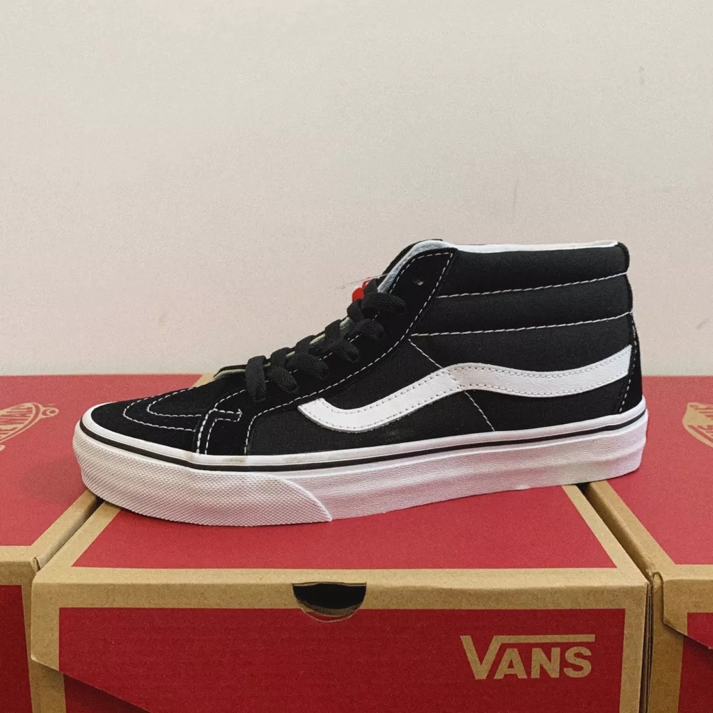 vans-sk8-hi-mid-รองเท้าผ้าใบลําลอง-ลายโลโก้-สีดําและสีขาว-สําหรับผู้ชาย-และผู้หญิง-1724