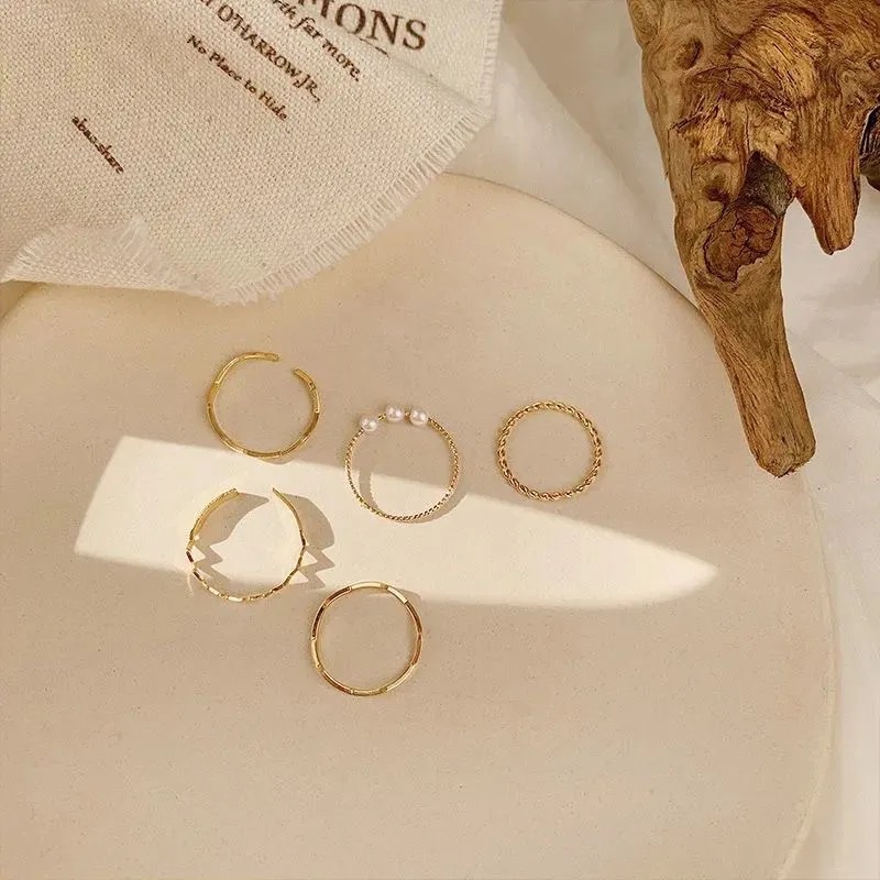 ภาพหน้าปกสินค้าใหม่ชุดแหวนหญิงเปิดแหวนนิ้วชี้แหวนคู่ จากร้าน hhyy20190731.th บน Shopee