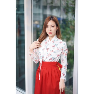 Boraunnii ฮันบกประยุกต์ พร้อมส่ง แถมพู่  Modern Hanbok 생활한복  ชุดฮันบก ชุดเกาหลี