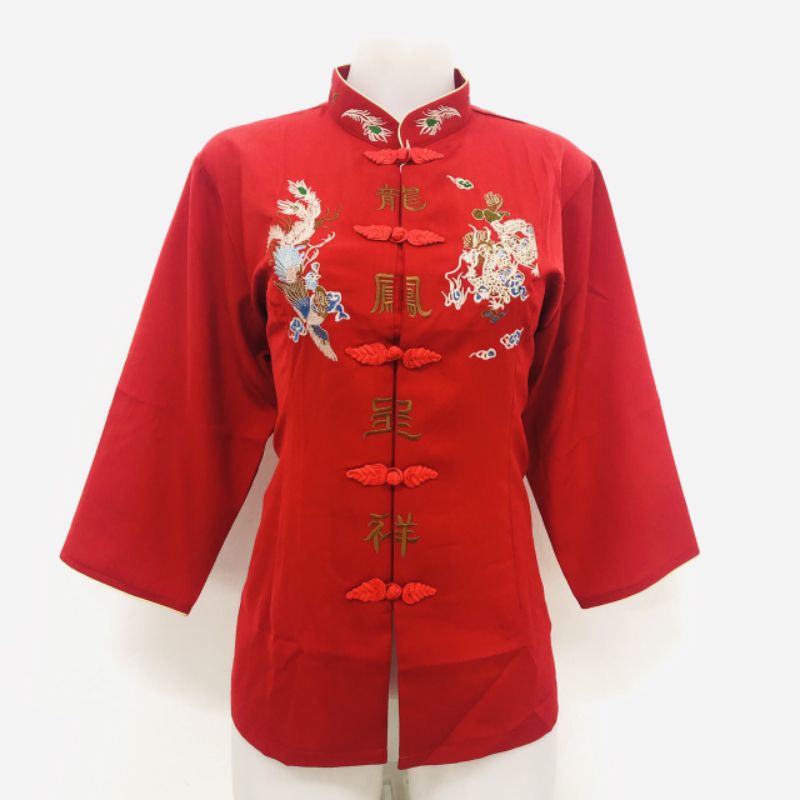 ภาพหน้าปกสินค้าเสื้อกี่เพ้า คอจีนของผู้หญิง ปักลาย เนื้อผ้าหางกระรอก ผ้านิ่ม ใส่สบาย จากร้าน gale_june บน Shopee