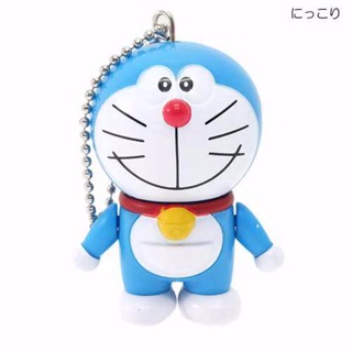 แท้ 100% จากญี่ปุ่น พวงกุญแจ โดเรม่อน Doraemon Cute Plump Lanky Cell Phone Ball Chain (With a Smile)