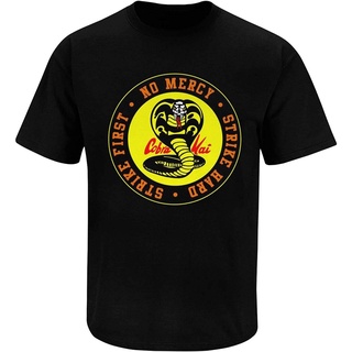 เสื้อยืดแขนสั้น คอกลม ผ้าฝ้าย พิมพ์ลายกราฟฟิค Cobra Kai Karate สําหรับผู้ชาย