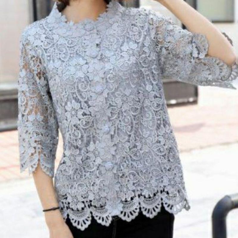 เสื้อลูกไม้กระดุมหน้างานสวยมากมี12สีใส่แมทกับอะไรก็สวย