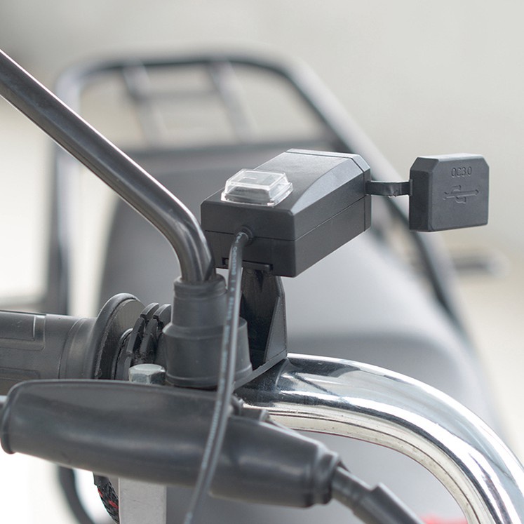 อุปกรณ์รถจักรยานยนต์-ที่ชาร์จโทรศัพท์มือถือ-usb-qc-3-0-มอเตอร์ไซค์-2-ช่อง-ชาร์ทไวกว่าปกติ-ร้านไทยส่งไวทันใช้