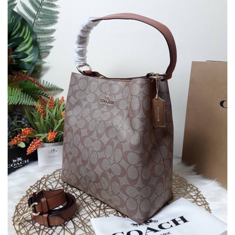 hot-item-best-seller-lt-lt-ใบใหญ่-size-10-gt-gt-coach-town-bucket-bag-in-signature-canvas