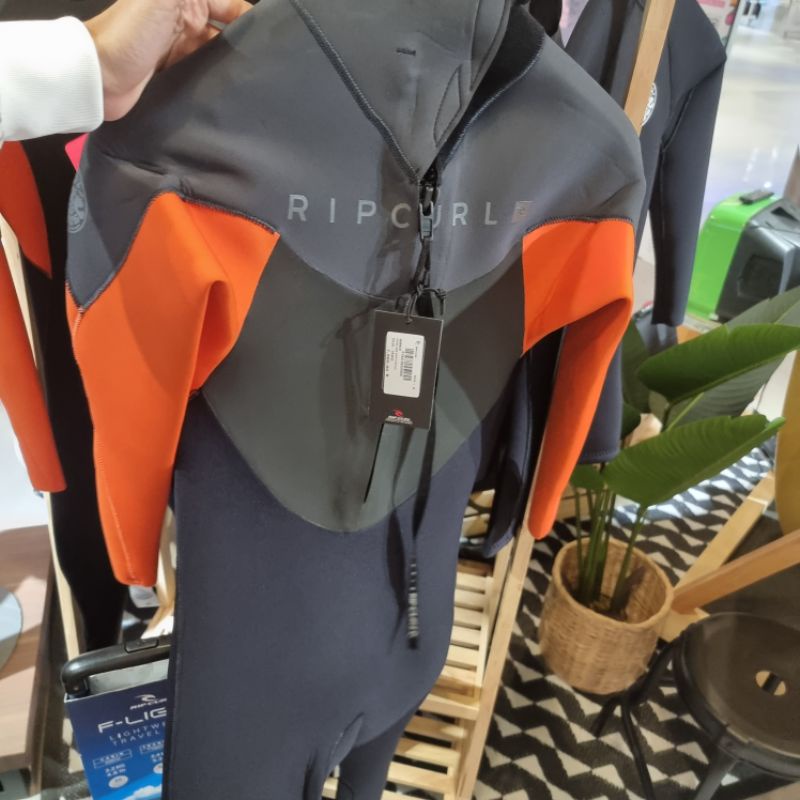 ลิขสิทธิ์แท้-ripcurl-wetsuits-wetsuit-rip-curl-ชุดว่ายน้ำ-ชุดดำน้ำ-ชุดเซิร์ฟ-ชุดเซิฟ