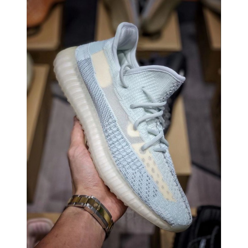 Adidas cloud white yeezy store