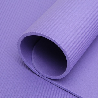 ภาพขนาดย่อของภาพหน้าปกสินค้าพร้อมส่ง  เสื่อโยคะ YOGA MAT ขนาดใหญ่ 183x61cm พร้อมถุงใส่เสื่อโยคะและสายรัดเสื่อโยคะ เบาะเล่นโยคะ แผ่นรองโยคะ A017 จากร้าน ninja.j9 บน Shopee ภาพที่ 5