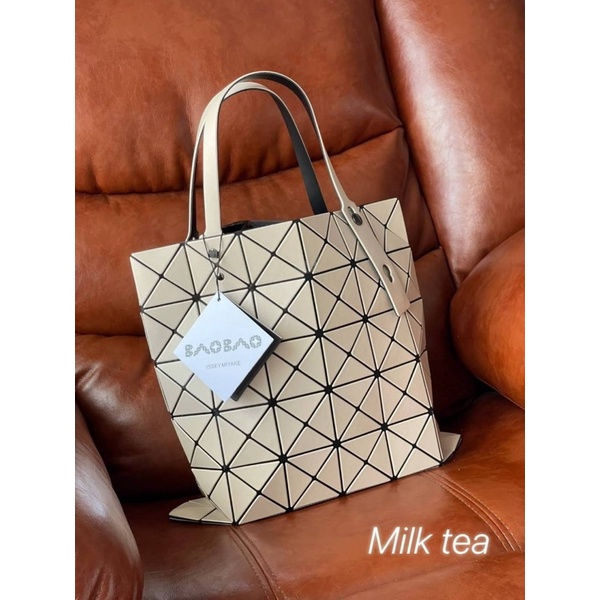 baobao-issey-miyake-tote-bag-6x6-กระเป๋า-tote