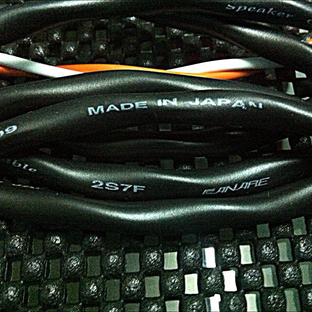 สายลำโพง Canare Speaker Cable Made in Japan รุ่น 2S7F ขนาด 16 AWG