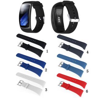 ภาพหน้าปกสินค้าสายนาฬิกาซิลิโคนสำหรับ Samsung Gear Fit 2 Pro ที่เกี่ยวข้อง