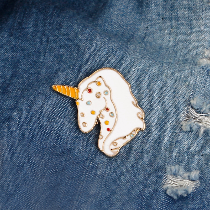 hot-selling-cute-cartoon-dream-oil-unicorn-fashion-versatile-brooch-factory-direct-sales-casual-brooch-pins-gifts
