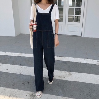 ภาพหน้าปกสินค้าMany Jeans Overalls เอี๊ยมกางเกงยีนส์ขายาวสียีนส์ สายเอี๊ยมแบบกระดุมปรับได้ 3 ระดับ ที่เกี่ยวข้อง