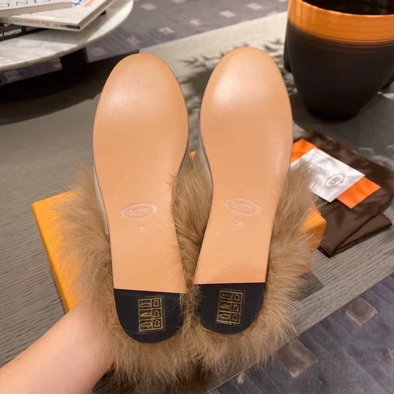 พร้อมส่ง-tod-s-slip-on-2021