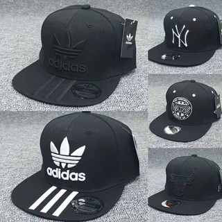 ภาพหน้าปกสินค้าHip Hop Cap ป๊อป Retro Unisex CAYLER &SONS snapbacks ผ้าดี ที่เกี่ยวข้อง