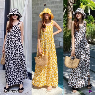 **สอบถามก่อนสั่งนะคะ**TW13253  Maxi Dress เดรสยาวสายเดี่ยว ผ่าข้างลายดอกเดซี่ มีกระเป๋าข้างทั้งสองข้าง