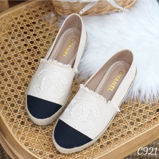 C921 รองเท้าผ้าใบ ทรงสวม slip-on วัสดุทำจากผ้าแคนวาสเนื้อนิ่ม