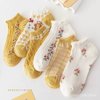 ภาพหน้าปกสินค้าถุงเท้าแฟชั่น ลายการ์ตูนน่ารัก สวมใส่สบาย (1 คู่) SD5629 ที่เกี่ยวข้อง