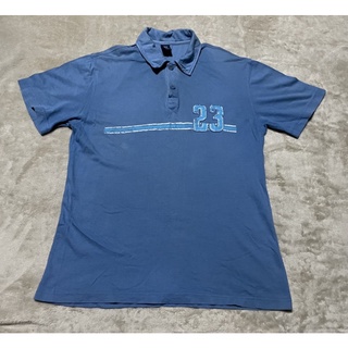 Gap.เสื้อโปโลมือสอง สีน้ำเงิน ราคา 120 บาท