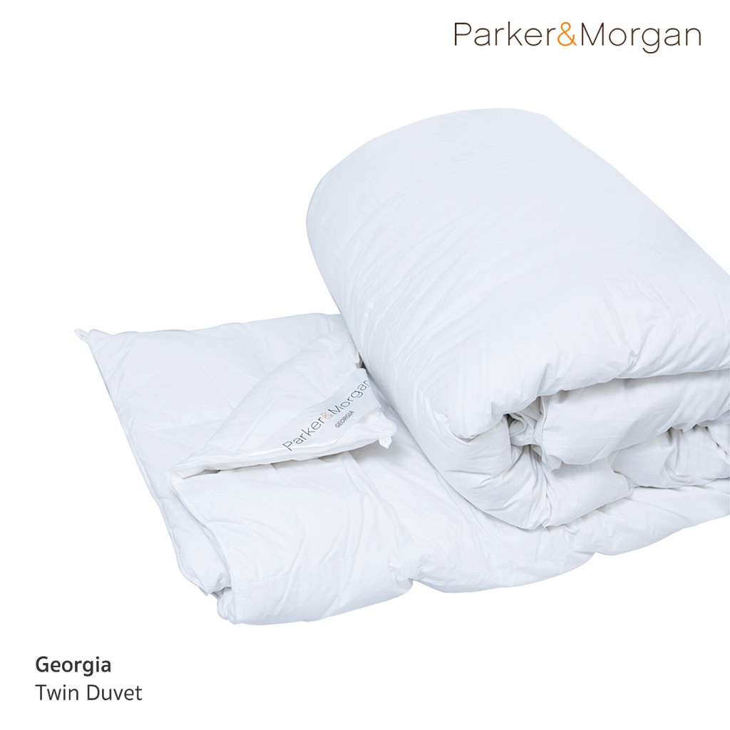 Parker & Morgan รุ่น Georgia ไส้ผ้านวมขนเป็ดแท้ Twin Size (80% ขนอ่อน, 20% ขนปีก) มอบสัมผัสแห่งการพักผ่อนระดับพรีเมียมด้วยวัสดุคุณภาพสูงที่คัดสรรมาอย่างดี