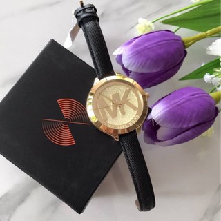 (ผ่อน0%) นาฬิกา ✨Michael Kors ⌚️💯🇺🇸✨ MK2392 Slim Runway Gold Dial Ladies Watch หน้าปัดกลมสีทอง 40 มม. สายหนังสีดำ