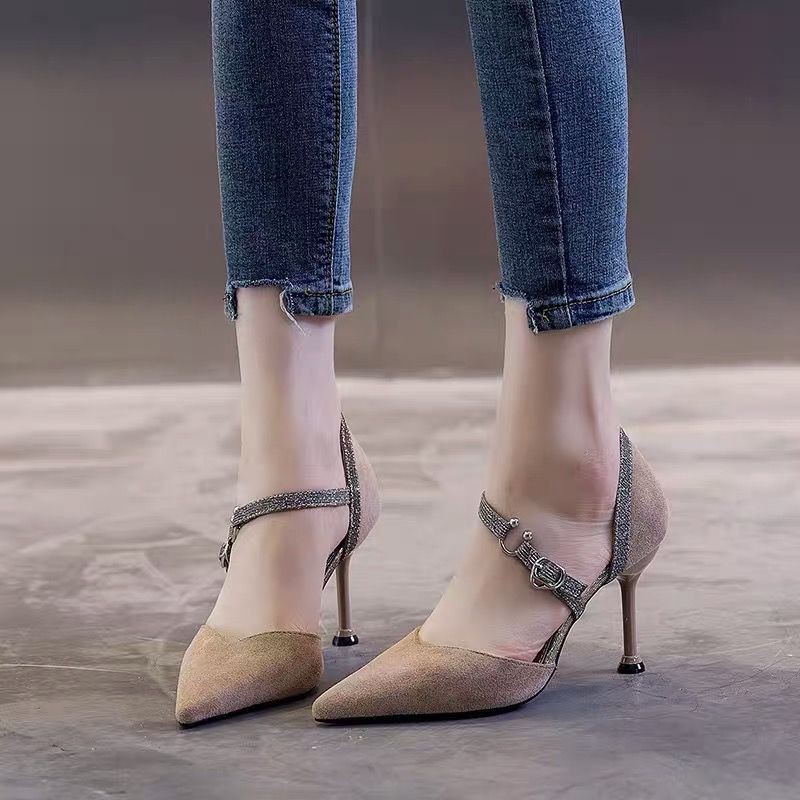 hot-sale-เล็กสดสไตล์นางฟ้ารองเท้าส้นสูงหญิงกริชสุทธิสีแดงสาวเดียวรองเท้าหญิง-2019-ใหม่รองเท้าส้นแมวป่าฤดูใบไม้ร่วง