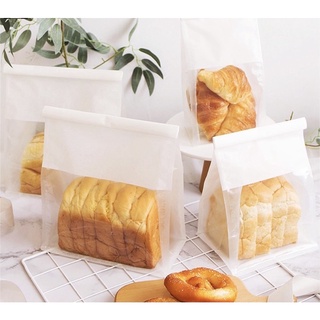 ถุงขนมปังฝรั่งเศสสีขาว มีลวดรัดปากถุง (แพ็ค 50ใบ)