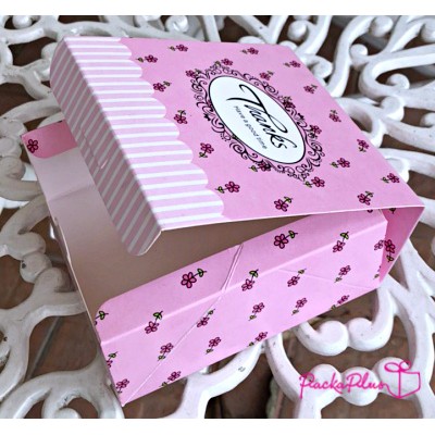 กล่องเค้ก-กล่องคุกกี้-กล่องบราวนี่-แพค-10-ใบ-กระดาษแบบหนา-กล่องของขวัญ-กล่องเค้ก-ลาย-mini-rose-thanks