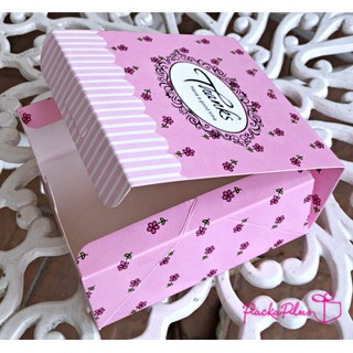 กล่องเค้ก กล่องคุกกี้ กล่องบราวนี่ แพค 10 ใบ กระดาษแบบหนา กล่องของขวัญ กล่องเค้ก ลาย Mini rose Thanks