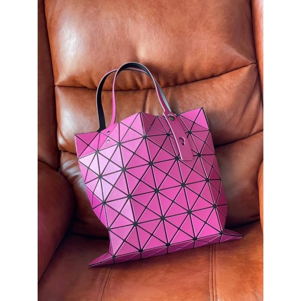 baobao-issey-miyake-tote-bag-6x6-กระเป๋า-tote