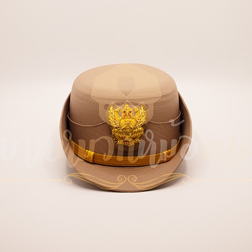 หมวกข้าราชการพลเรือนสีกากี-หน้าหมวกตราครุฑปักดิ้น-สายรัดคางดิ้นทอง