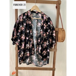 Forever 21 ป้าย S เสื้อคลุมลายดอกสวย อก 44 ยาว 26