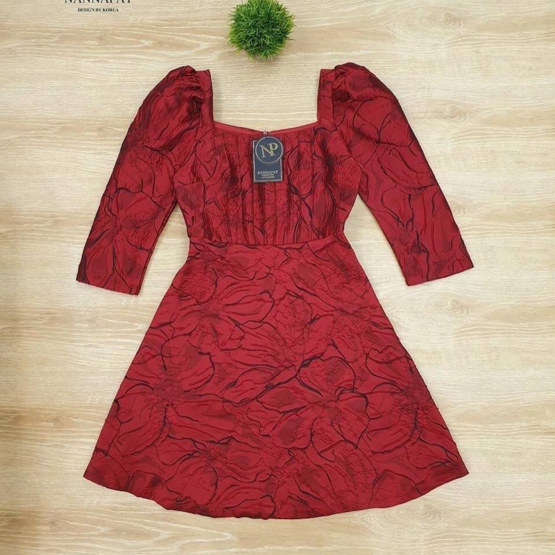 dress-สวยหรู-ดูดีมีราคา-สินค้า-hot-item-tag-nannapat