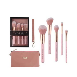 โปรโมชั่น : เหลือ 485.- โค้ด "9KEU972X" LUXEFUR Perfect Love Edition 5 Pieces Brush Set เซ็ตแปรง 5 ชิ้น กระเป๋าแปรง