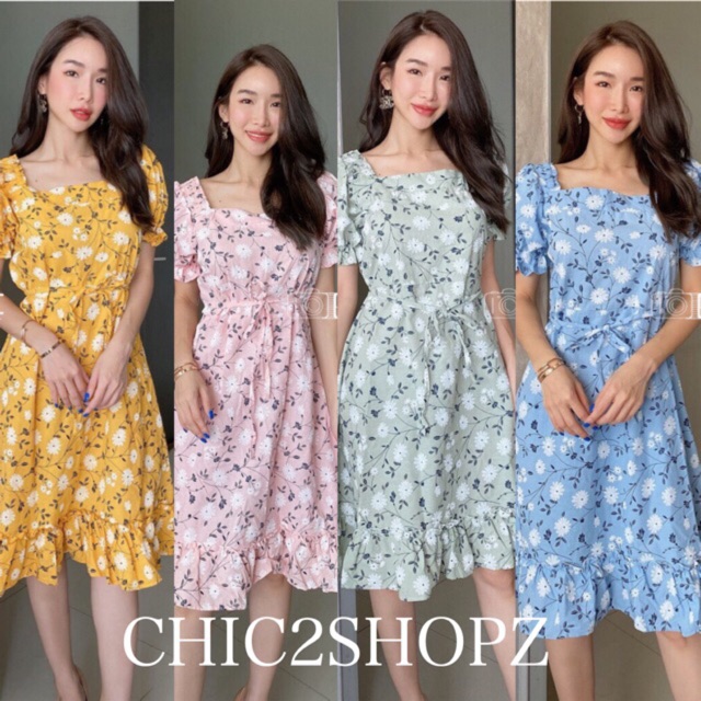 c2shopz-เดรสคอเหลียม-เย็บสม๊อคสาบบ่า-แขนตุ๊กตา-กระโปรงบาน-ต่อระบายชายกระโปรง-dressua