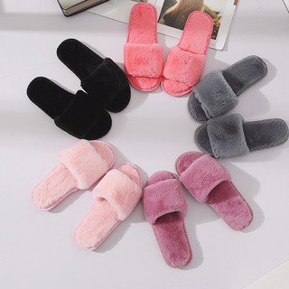 ภาพขนาดย่อของภาพหน้าปกสินค้าพร้อมส่ง home slipper รองเท้าใส่ในบ้าน ขนมิ้ง เปิดนิ้วเท้า จากร้าน klromsing บน Shopee