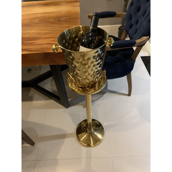 gold-winebucket-with-stand-champagne-bucket-with-stand