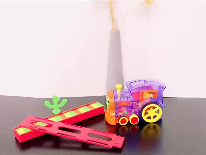 รถไฟโดมิโน่-มีไฟมีเสียง-พร้อมโดมิโน่ของเล่นเสริมพัฒนาการ