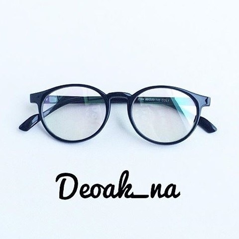 แว่นตาแฟชั่น-กรอบดำสวยมาก-สไตล์เกาหลี