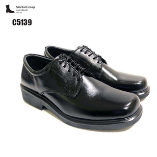 ภาพหน้าปกสินค้าSrichai Shoes รุ่น C5139 รองเท้าคัทชู หนังวัวแท้ขัดมัน ทรงหัวเหลี่ยม ที่เกี่ยวข้อง
