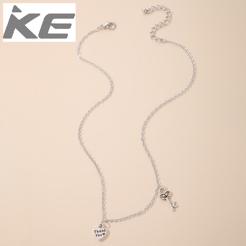 korean-temperament-simple-peach-heart-love-lock-key-necklace-womens-short-collarbone-chain-he