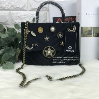 PEACE STAR HANDLE BAGแท้💯 กระเป๋าเฮ้าส์แบรนด์ทรงสวย วัสดุกำมะหยี่ตัดกับหูกระเป๋าที่เป็นหนัง pu