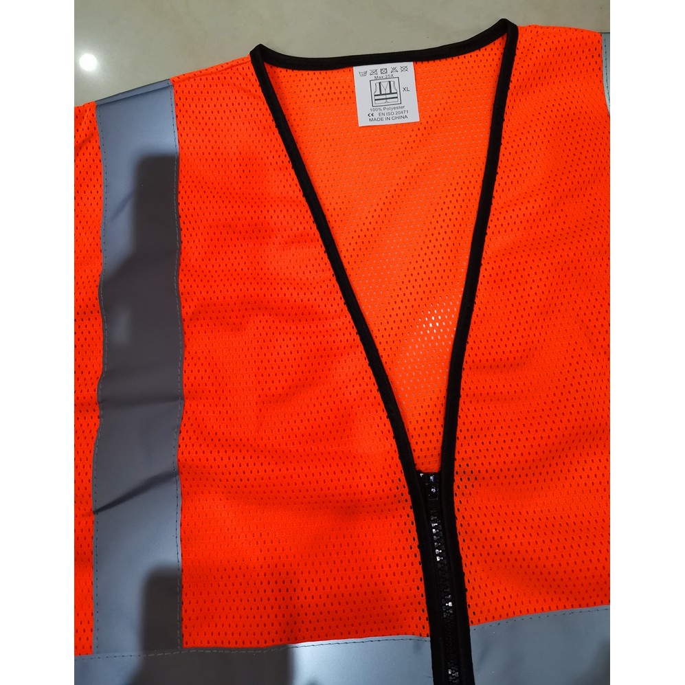ภาพสินค้าเสื้อกั๊กสะท้อนแสงมีรูตาข่ายเพื่อให้สวมใส่สบายและระบายอากาศได้ดี จากร้าน jintalasu บน Shopee ภาพที่ 3
