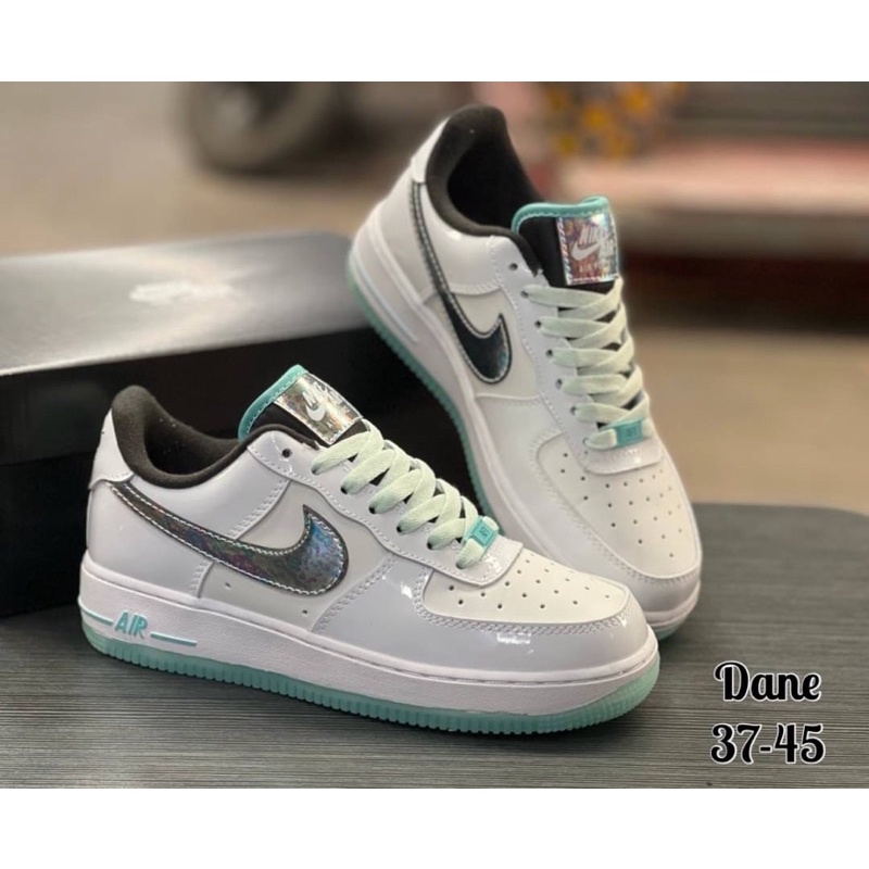 รองเท้าพระใบชายหญิงรองเท้าวิ่ง-nike-air-forceงาน-high-end-กล่องใบเสร็จรับประกันสินค้าตรงปกตรงสีตรงใส่