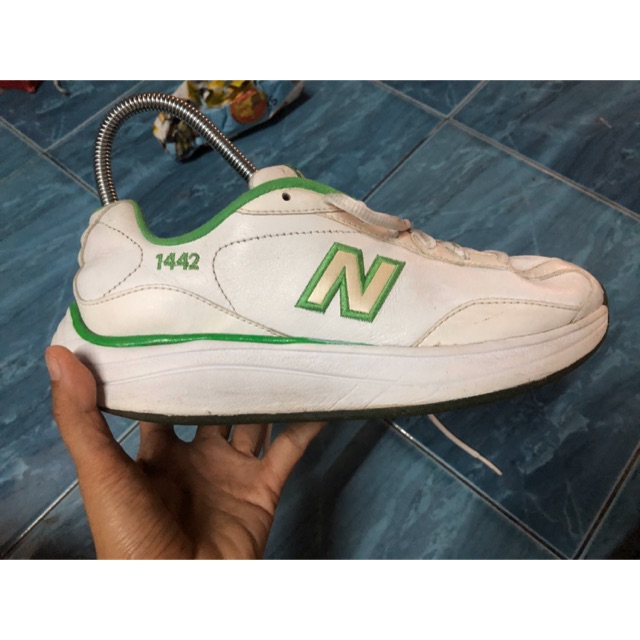 New balance 1442 ไซส์ 37. ยาว 23.5 | Shopee Thailand