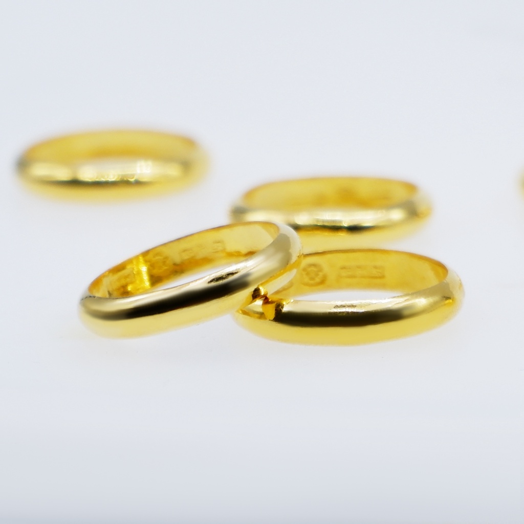 รูปภาพของSHINING GOLD ทองคำแท้ 96.5% แหวนเกลี้ยงเงา แสดงถึงชีวิตที่ราบรื่น สดใสไปด้วยกัน น้ำหนัก ครึ่งสลึง (1.9 กรัม)ลองเช็คราคา