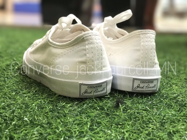 converse-jack-ราคาเพียง-950-ฟรีกล่อง