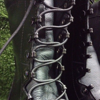 ภาพขนาดย่อของภาพหน้าปกสินค้าเชือกรองเท้าคอมแบท แบบธรรมดา และ แบบยางยืด จากร้าน kaseminter บน Shopee ภาพที่ 1